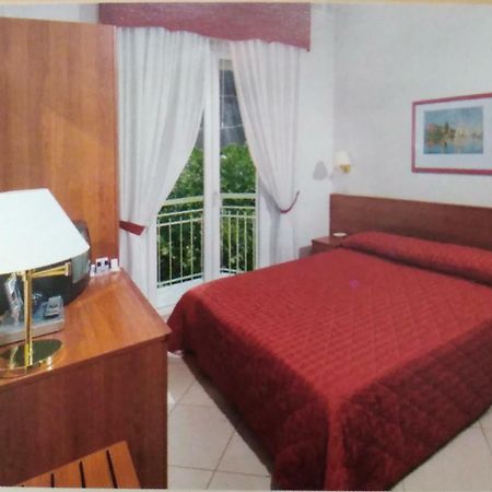 Albergo Metauro Fano Esterno foto